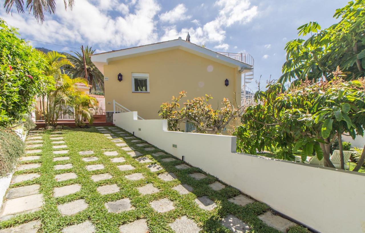 Villa In Protected Space In Front Of The Sea Los Realejos Eksteriør bilde
